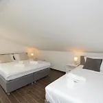 Apartment Sofia Martinšćica