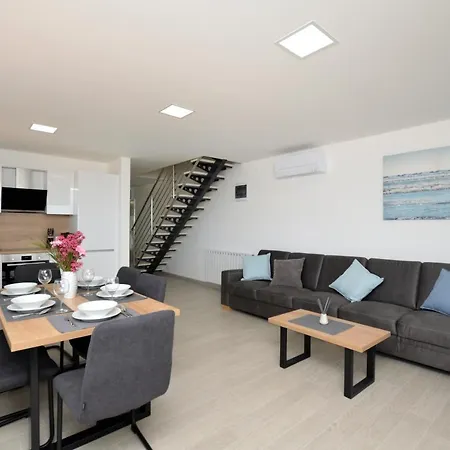 Sofia Apartmán Martinšćica